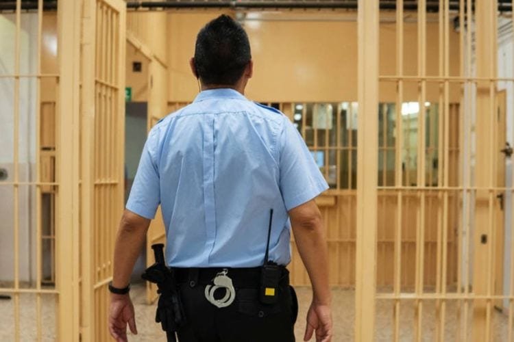 Oposiciones Ayudante de Instituciones Penitenciarias
